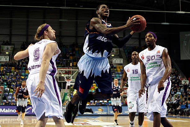 本赛季逐渐 本赛季逐渐