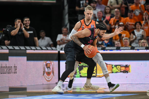 正式踏上西 正式踏上西