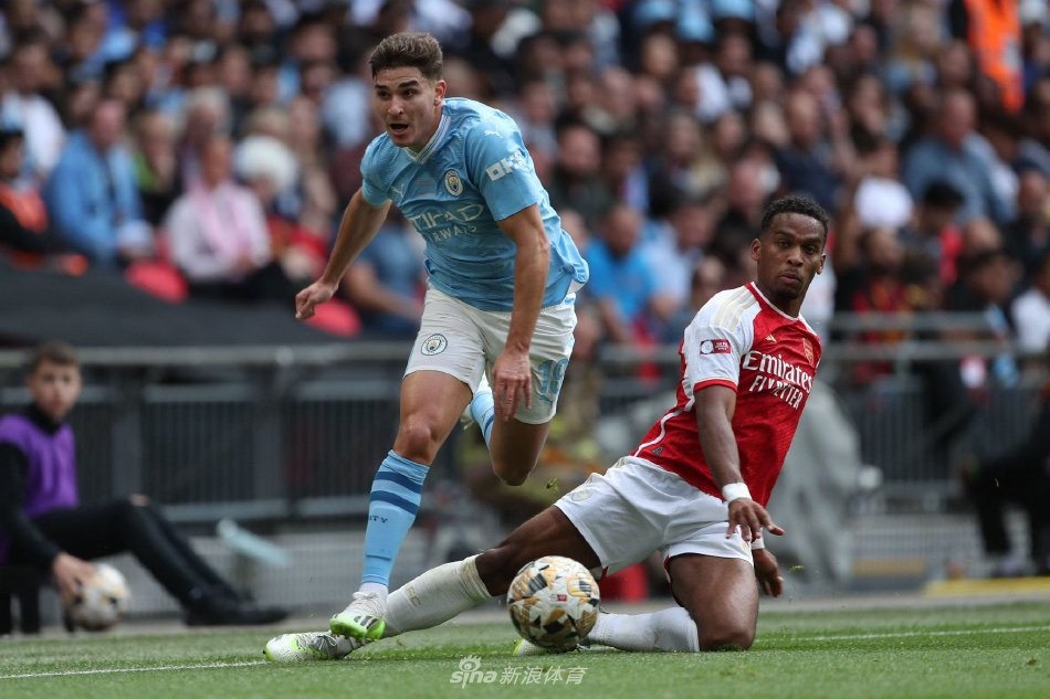 庆祝胜利 庆祝胜利